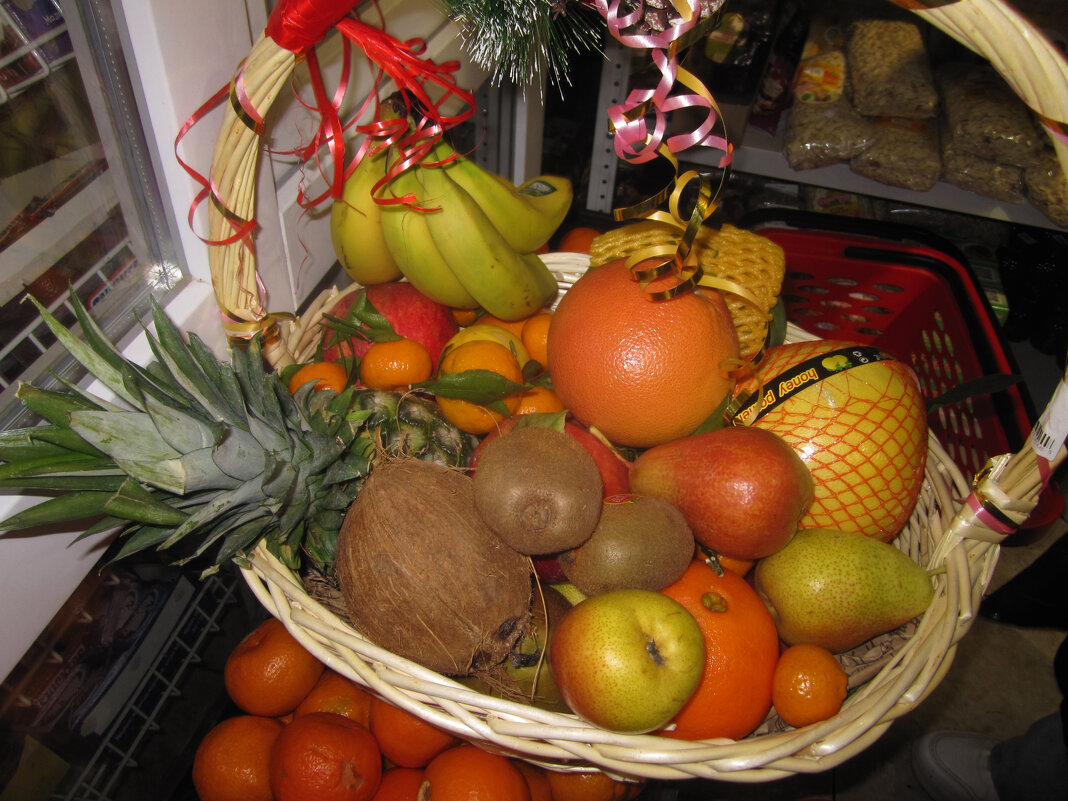 А в нашем овощном магазине.... - Валентин Семчишин А в нашем овощном магазине.... - Валентин Семчишин