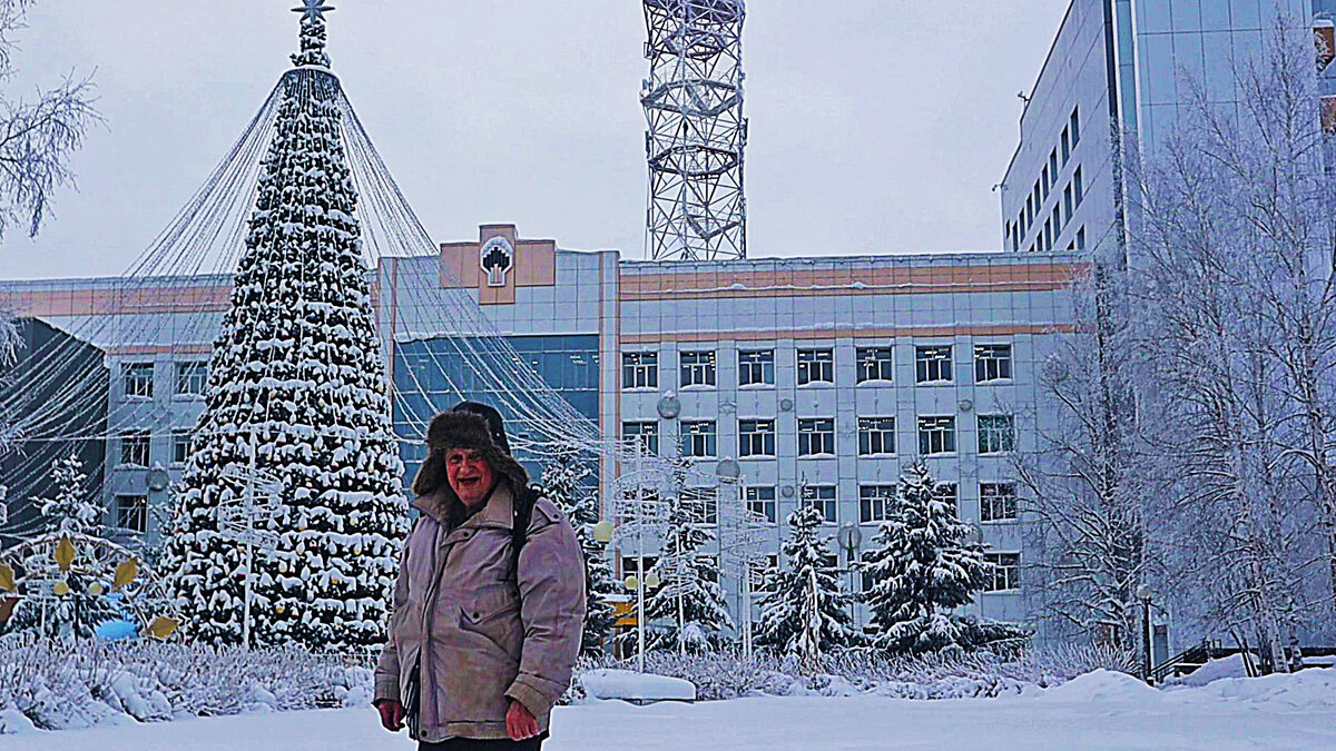 Январь...У елки нефтяников! - Владимир 