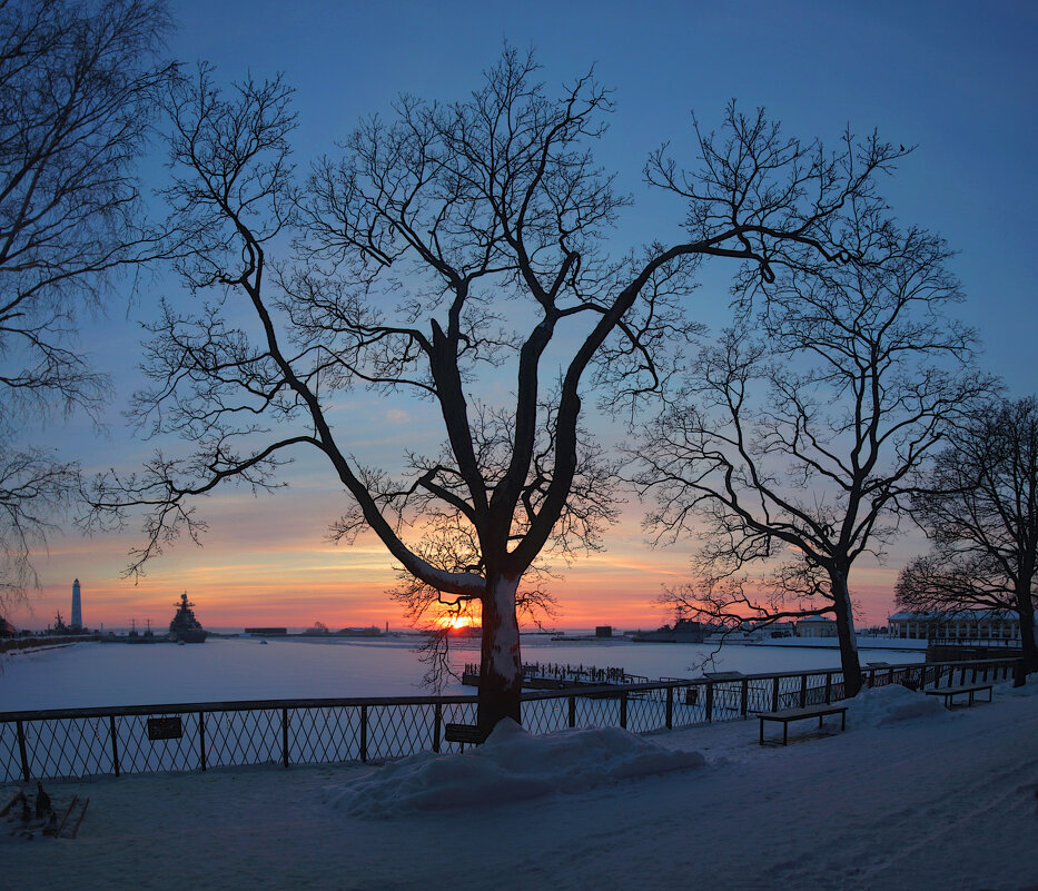 *** - Сергей Григорьев