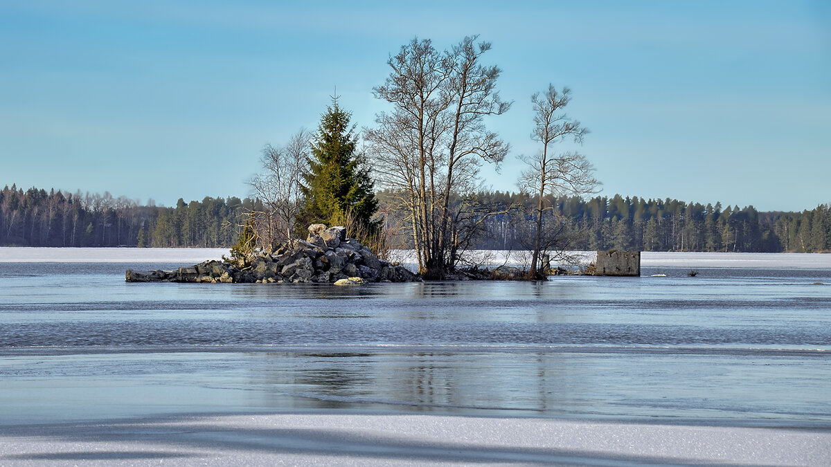 До островка сегодня не добраться - Alexandеr P