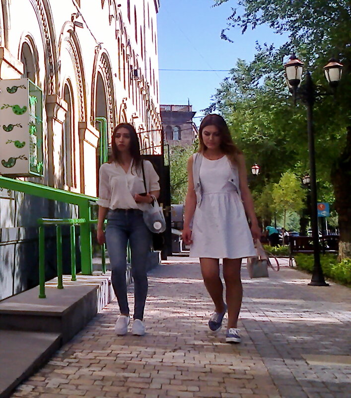 *** - Владимир Захаров