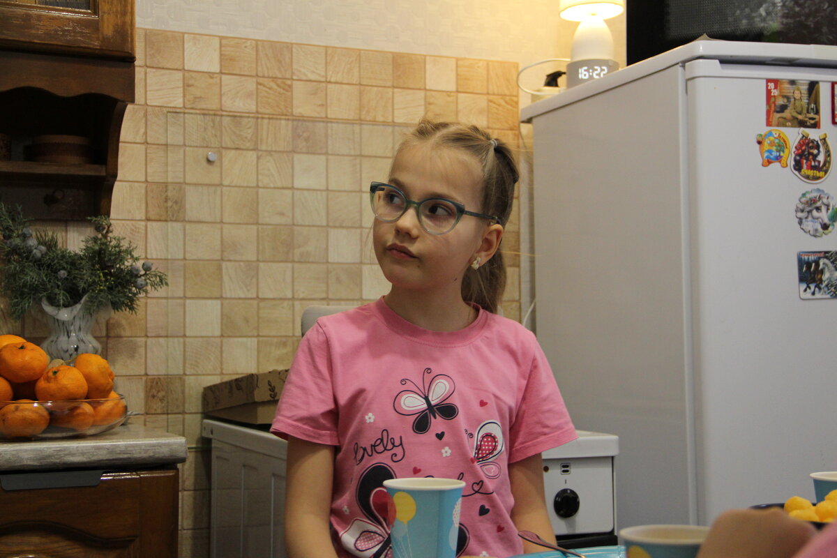 Маленькая девочка, большое сердце. - Екатерина Леш Маленькая девочка, большое сердце. - Екатерина Леш