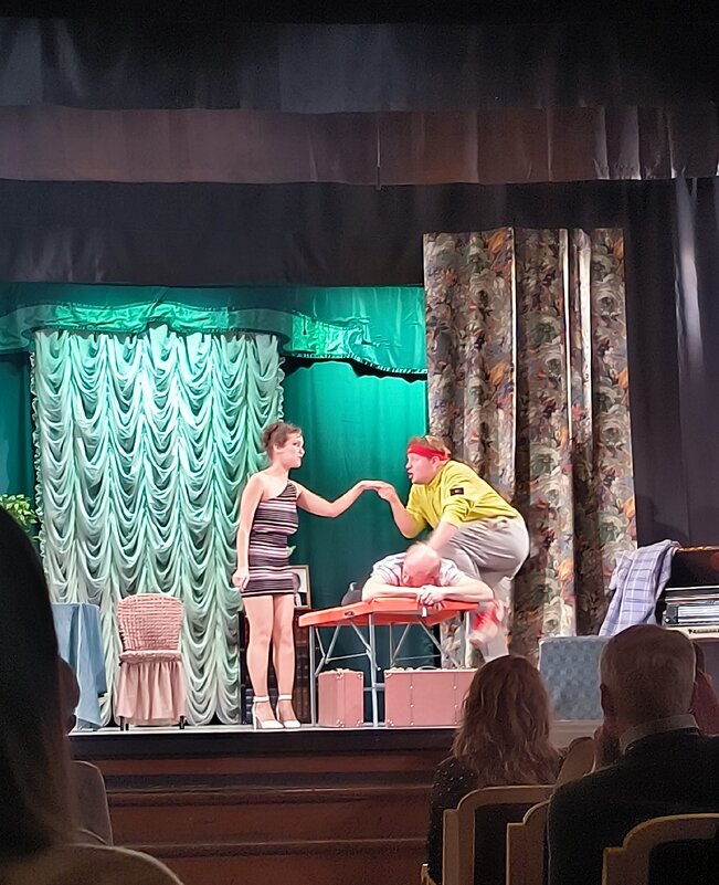 Весь мир сошел с ума. - Ольга 