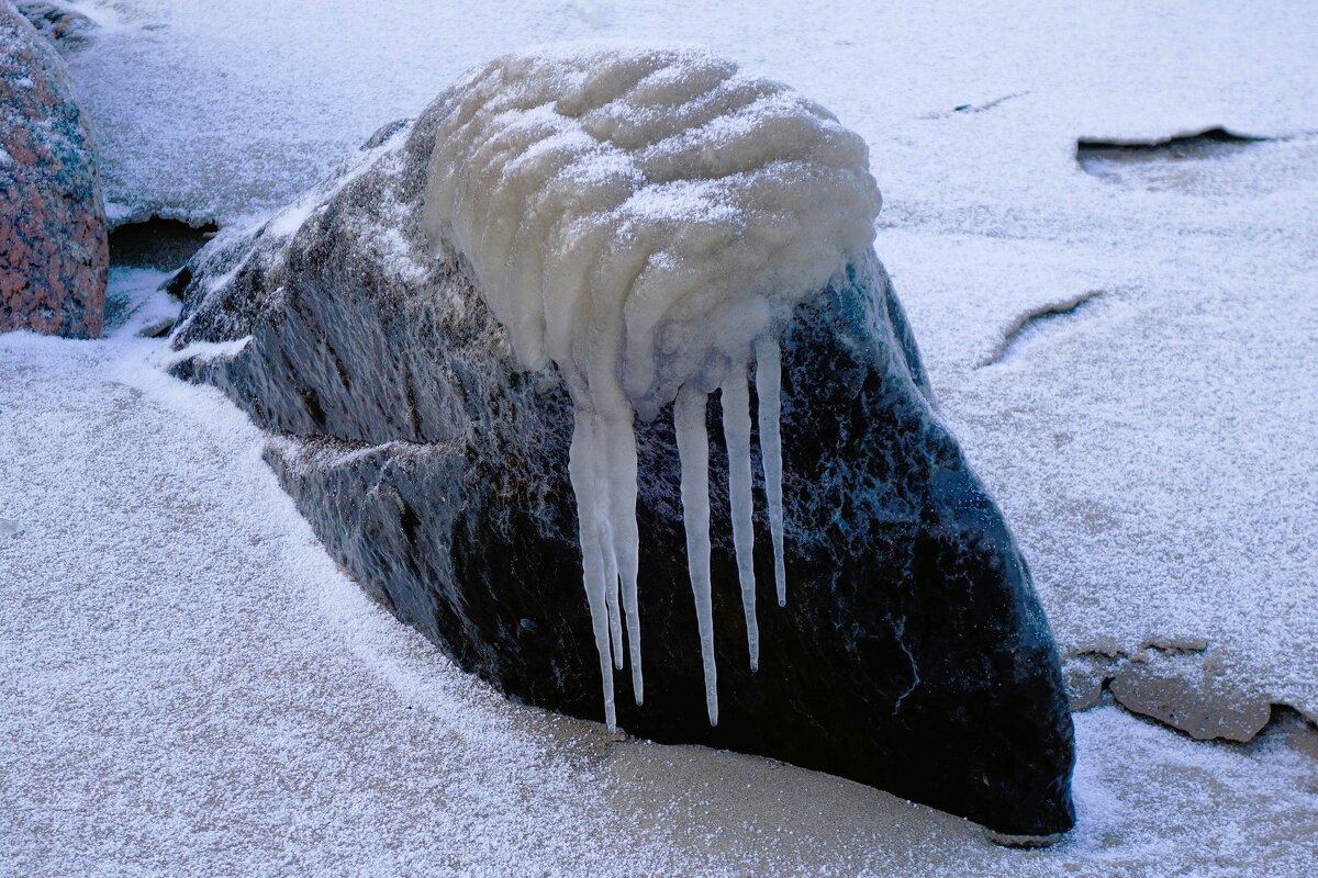 Ледяная "шляпка" - Рита Симонова