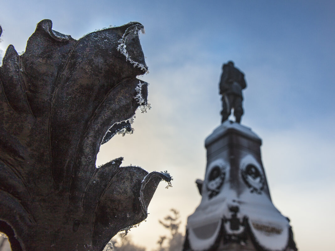 он же памятник - Denis Doroshenko