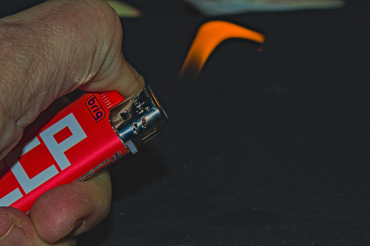 Зажигалка - Giant Tao /