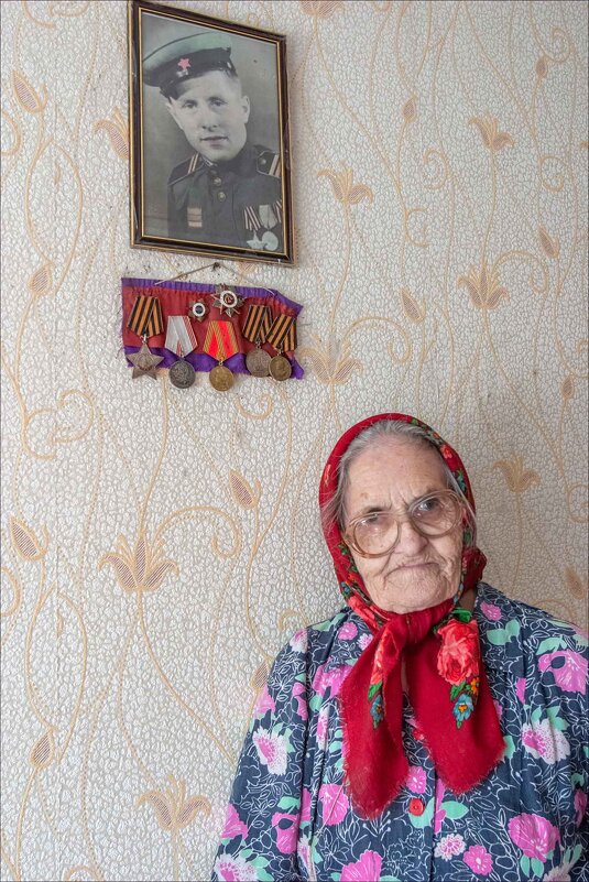 СОЛДАТКА - Александр Кустов