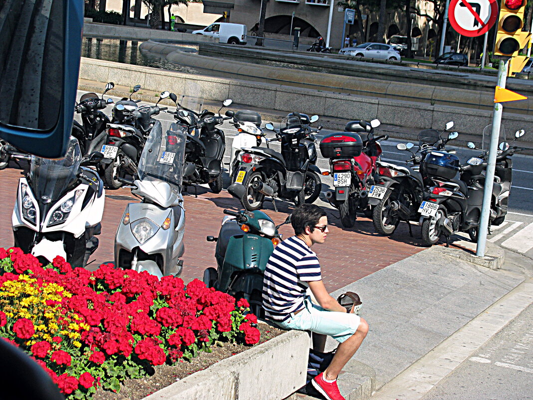 Барселона. - Владимир Драгунский Барселона. - Владимир Драгунский