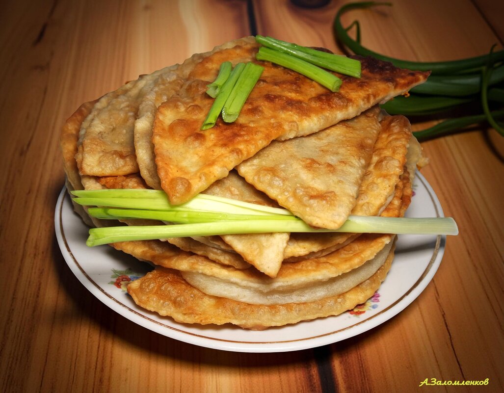 И горячих чебуреков к завтраку...:-) - Андрей Заломленков