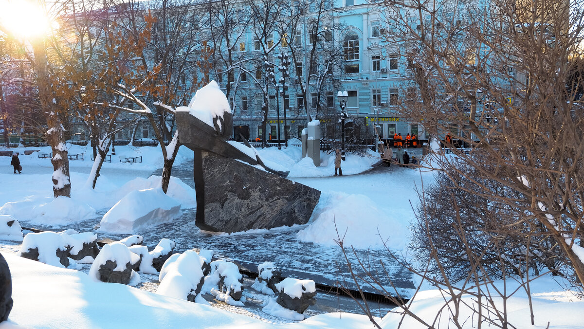 Уголок Москвы - юрий поляков