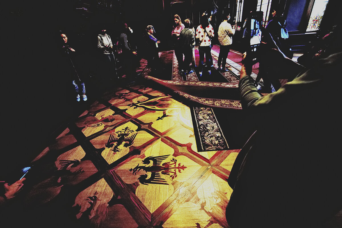 *** - Александр Русинов