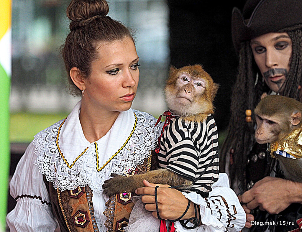 артисты - Олег Лукьянов артисты - Олег Лукьянов