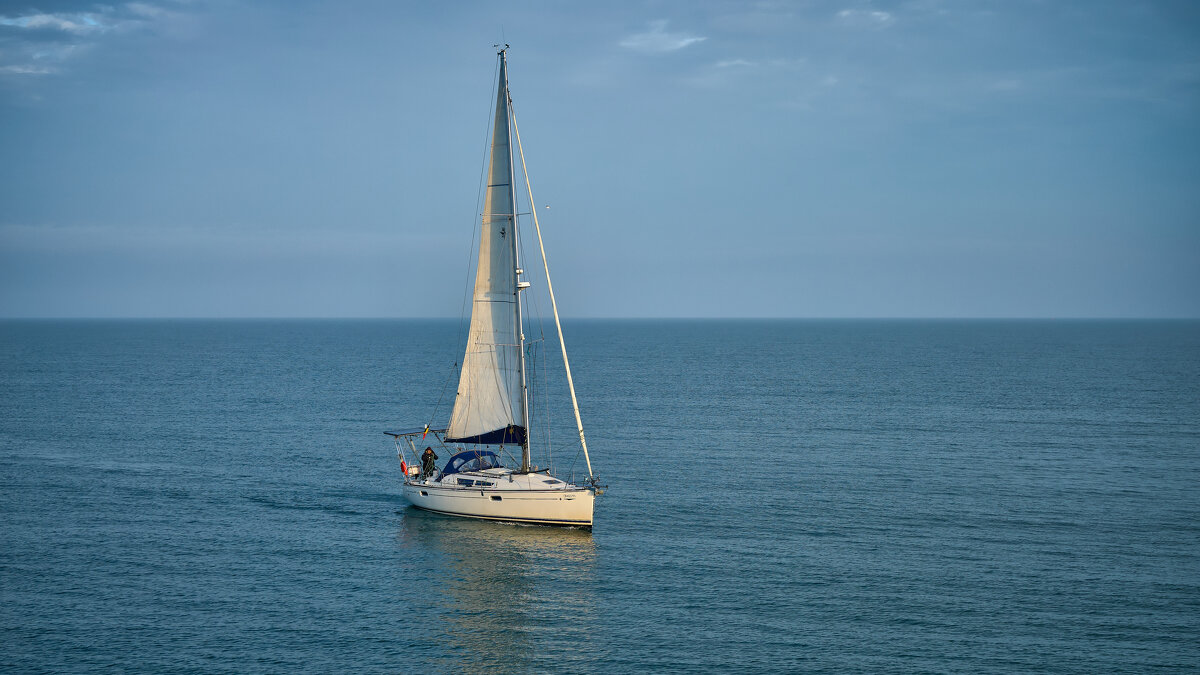 ...парус одинокий... - Dmitriy Dikikh