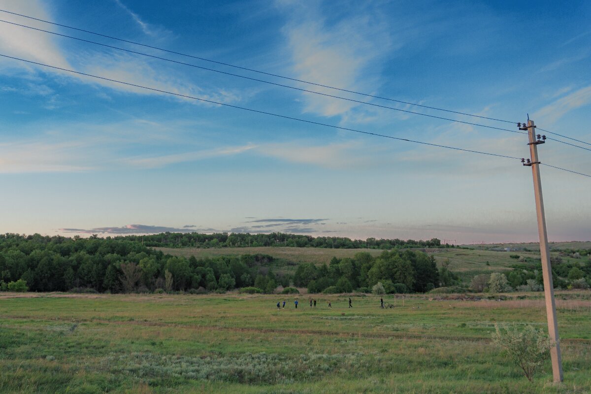 Вечер на околице. - Сергей Анатольевич Панфилов