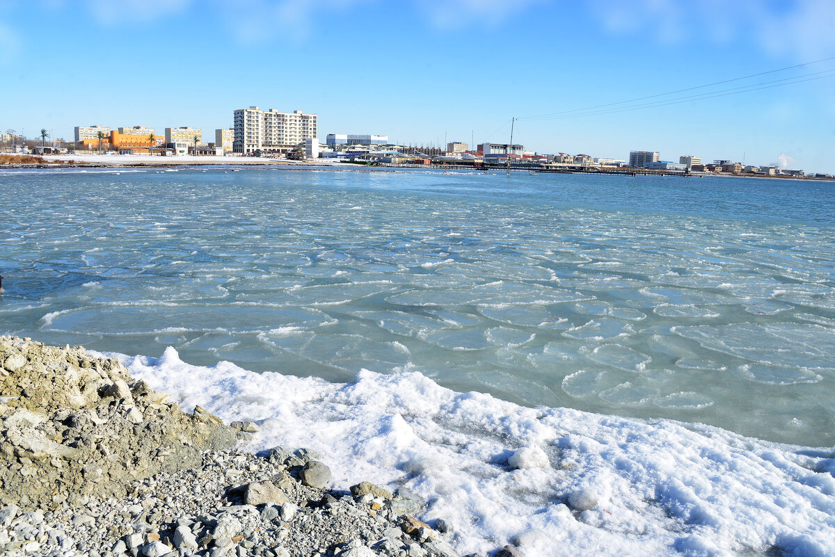 Актау - Анатолий Чикчирный