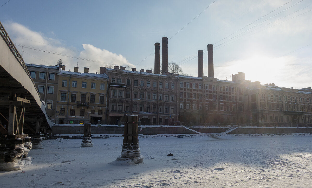 *** - Александр Русинов