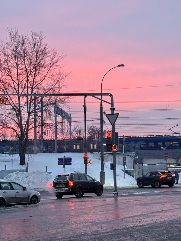 Красивый рассвет в морозное утро - Iren Brilliance