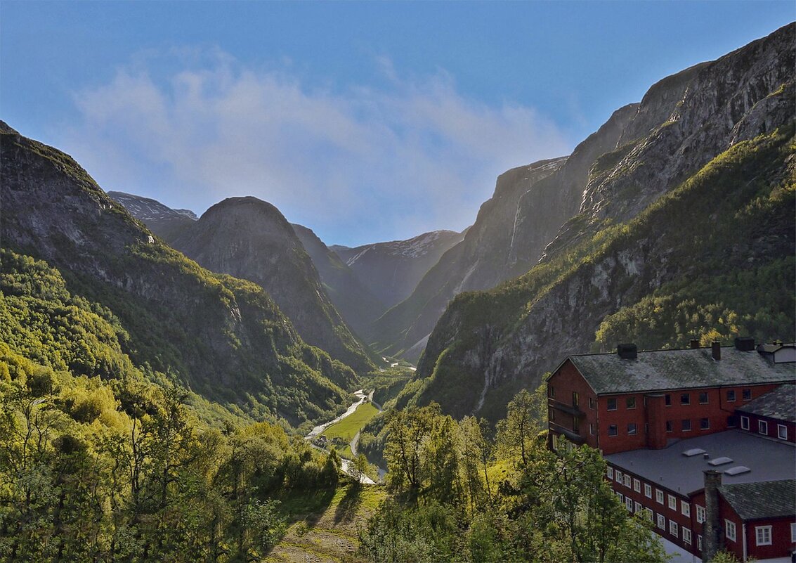 Далеко видать - Alexandеr P