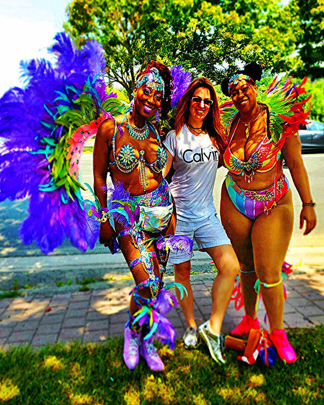 КРАСОТА   СТРАШНАЯ   СИЛА - Анатолий Малобродский