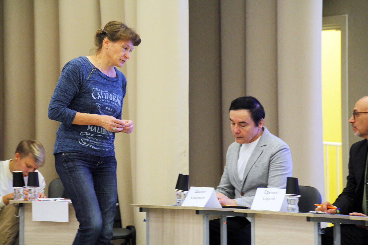 За разъяснениями - Александр Рябчиков