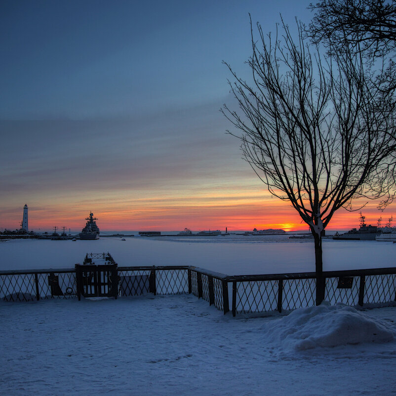 *** - Сергей Григорьев