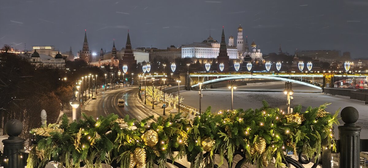 Московский Кремль - <<< Наташа >>>