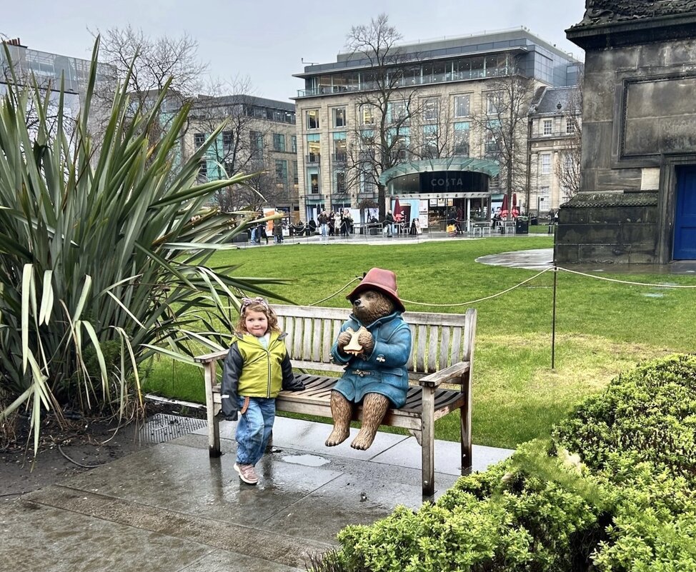 Мэри и медведь - Eldar Baykiev