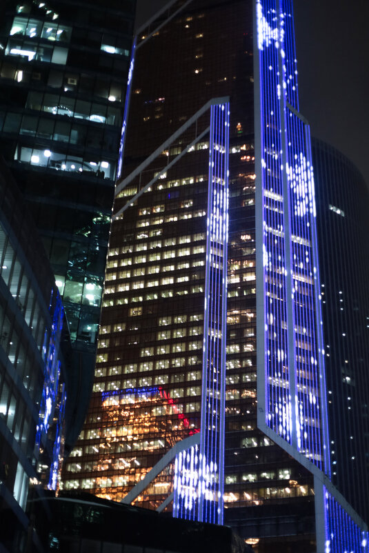 Огни большого города - Roman stories -