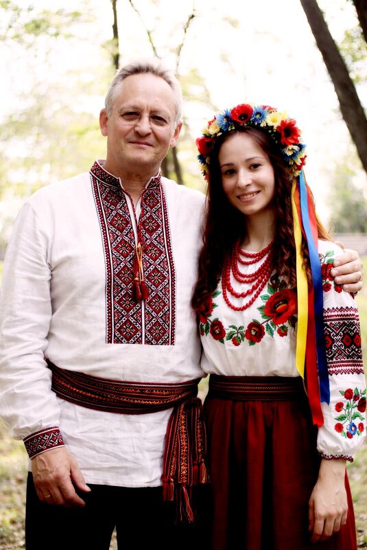 Папа с дочей. - Vladimir Semenchukov