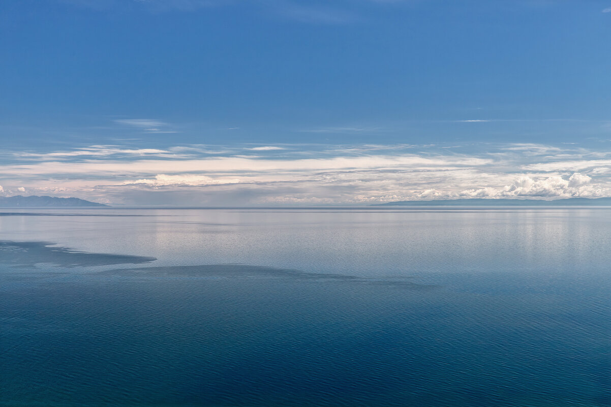Голубая безмятежность - Юрий Лев