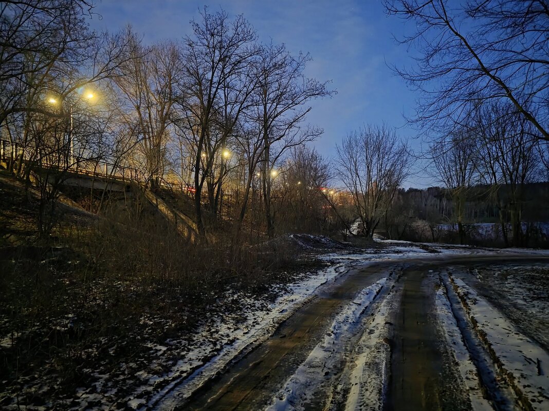 Тот же Портал, только вид сбоку...) - Леонид Школьный