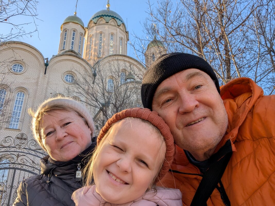 Счастливые - Андрей Хлопонин