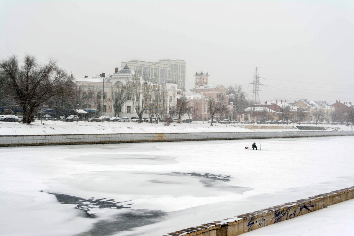 Фото с рыбаком - Владимир Жуков