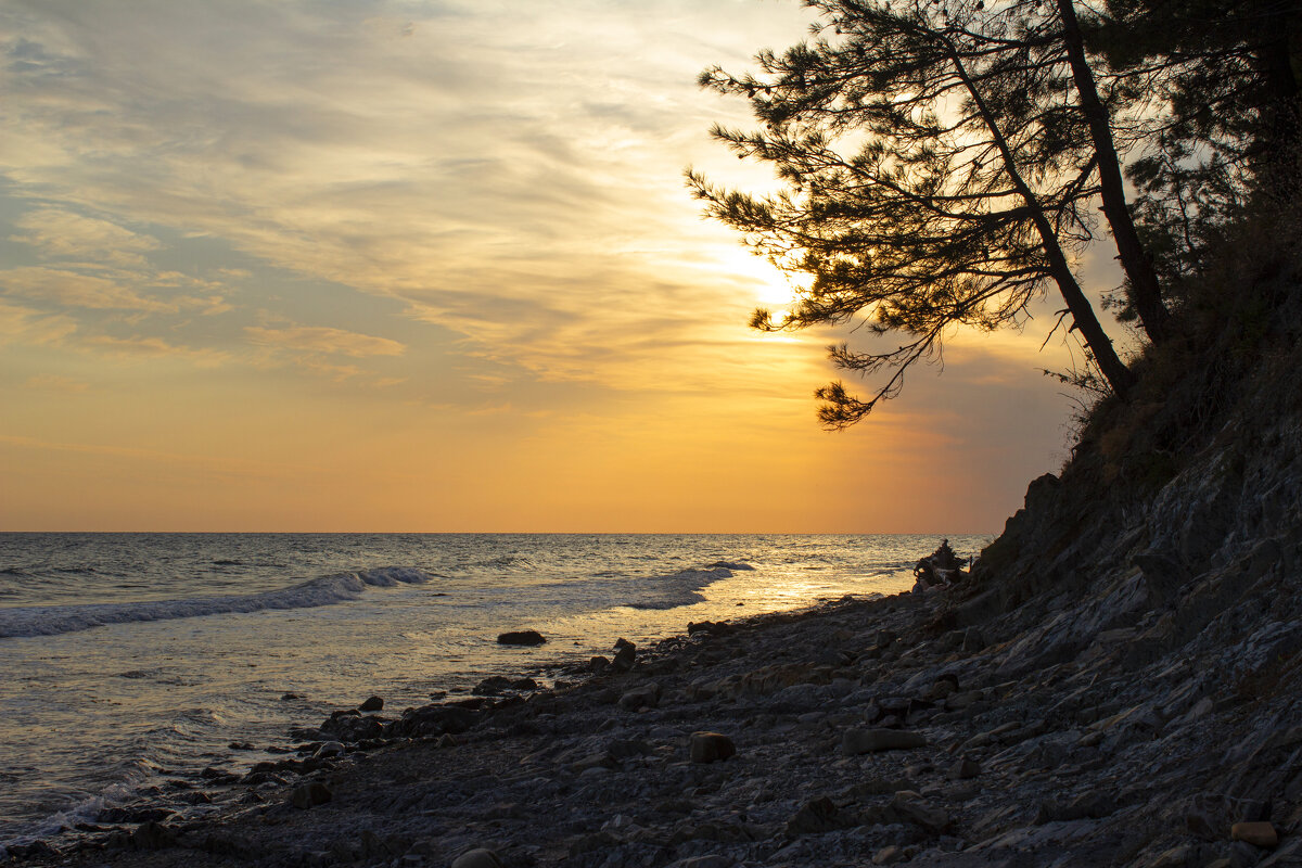 Закат. - Александр. AVG100 ---