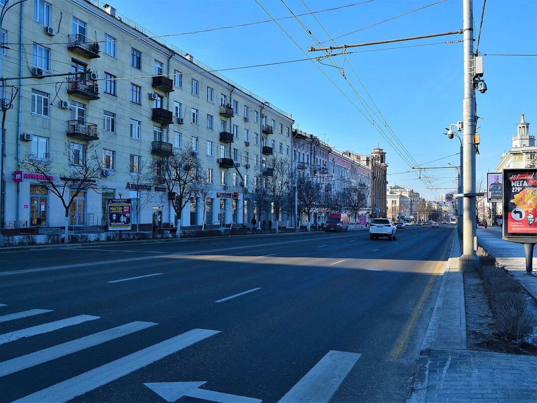 Ростов-на-Дону. Улица Большая Садовая февральским утром. - Пётр Чернега Ростов-на-Дону. Улица Большая Садовая февральским утром. - Пётр Чернега