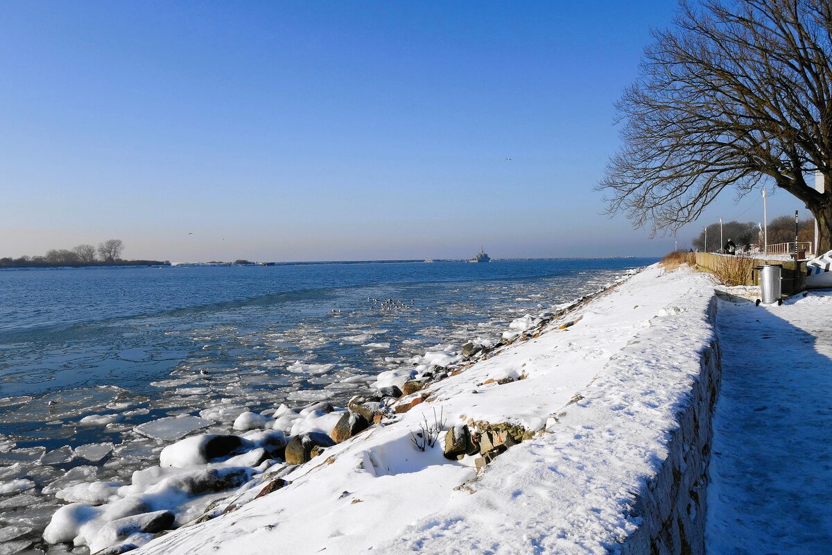 Калининградский морской судоходный канал - Рита Симонова Калининградский морской судоходный канал - Рита Симонова