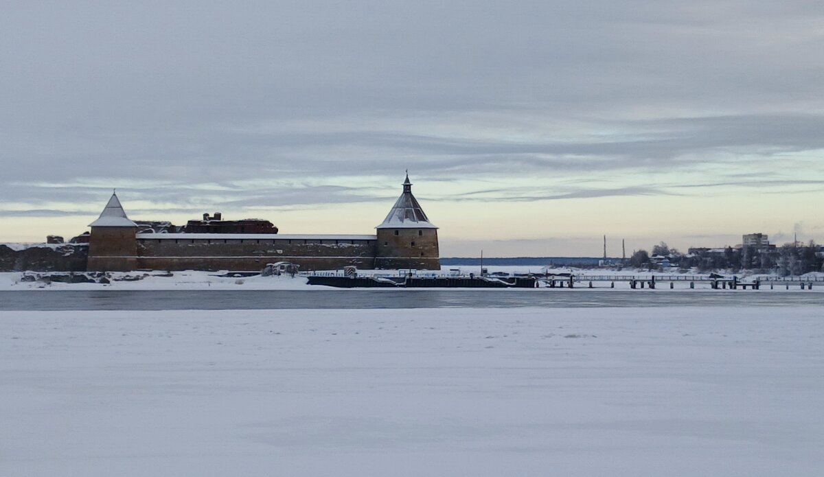Крепость Орешек - Наталья Герасимова