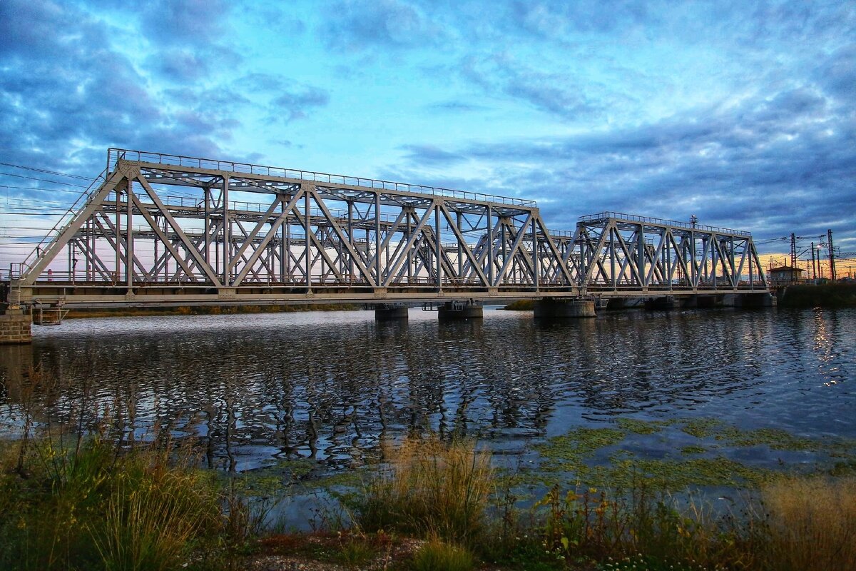 Железнодорожный мост - Дарья Шуклина