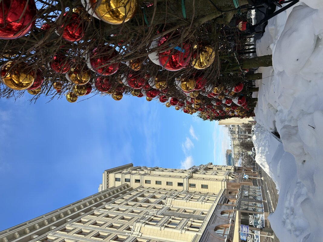 Между праздником и повседневностью - Натали Между праздником и повседневностью - Натали