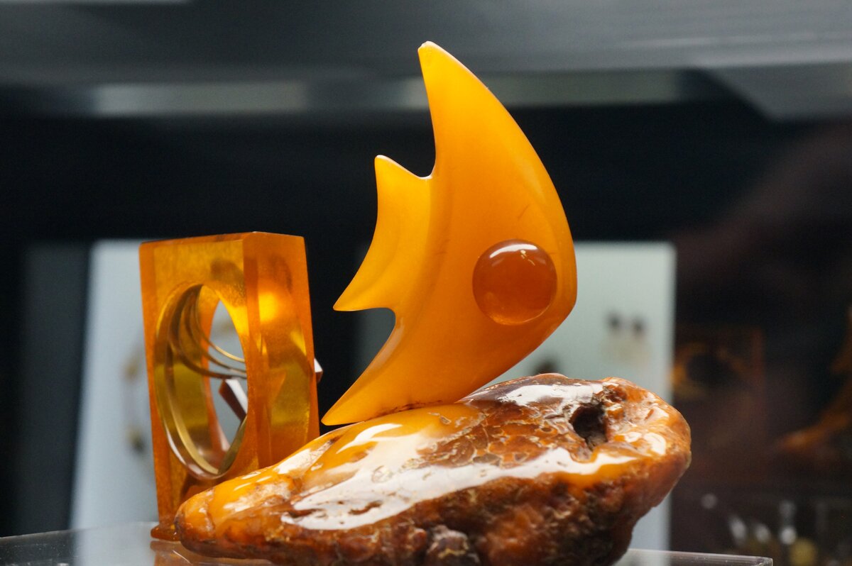 Из янтаря ..... - Алёна Савина Из янтаря ..... - Алёна Савина