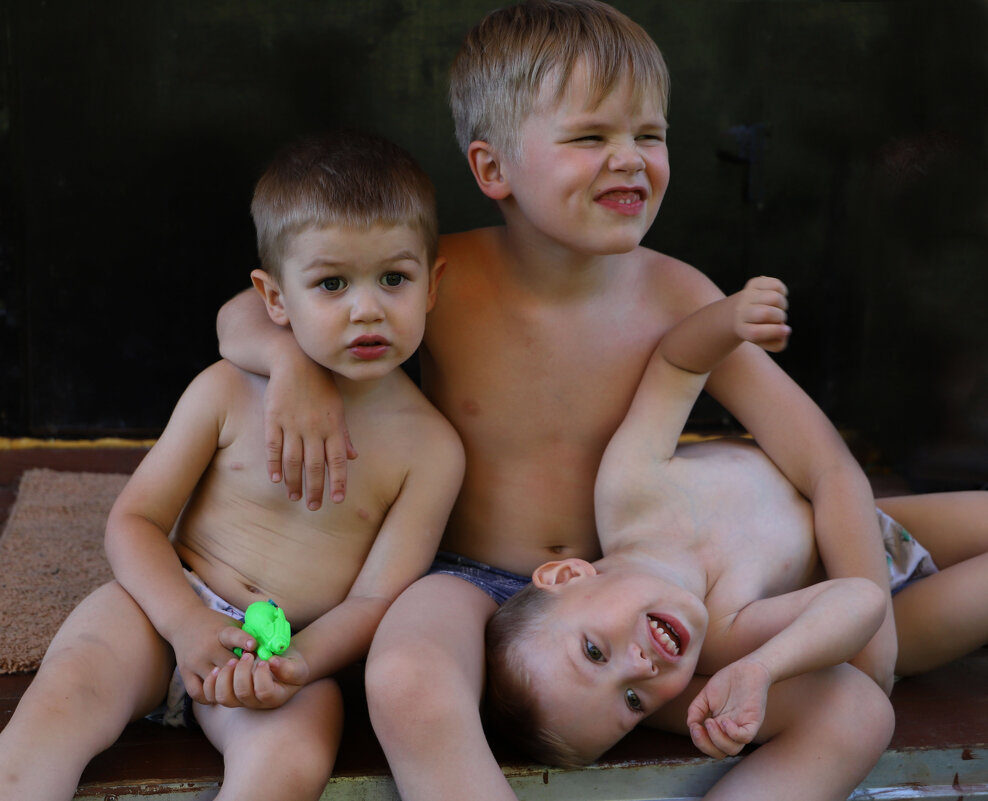 Братаны - краснов юрий 