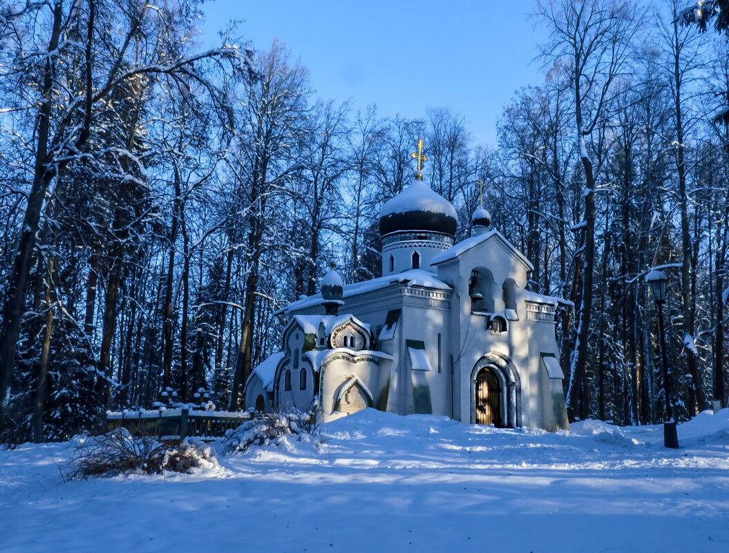 Церковь Спаса Нерукотворного в Абрамцево. 1881-1882 - Наталья Rosenwasser Церковь Спаса Нерукотворного в Абрамцево. 1881-1882 - Наталья Rosenwasser