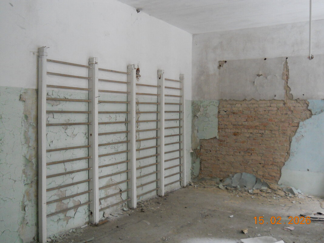 Санаторий. Корпус №1. Шведская стенка. Заброшка - fogmeadowww m Санаторий. Корпус №1. Шведская стенка. Заброшка - fogmeadowww m