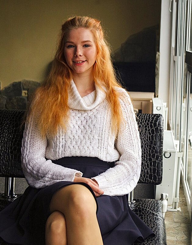 Незнакомка. - Михаил Курзанцев