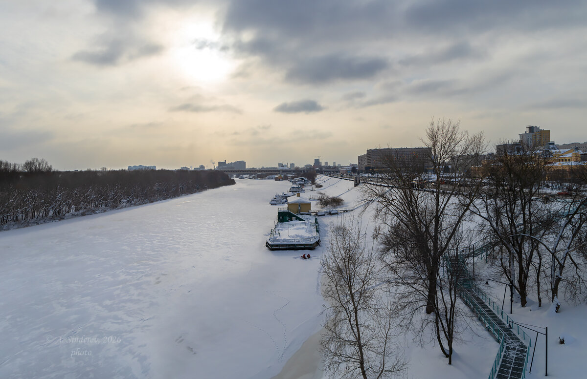 Вид на зимнюю Оку - Александр Синдерёв