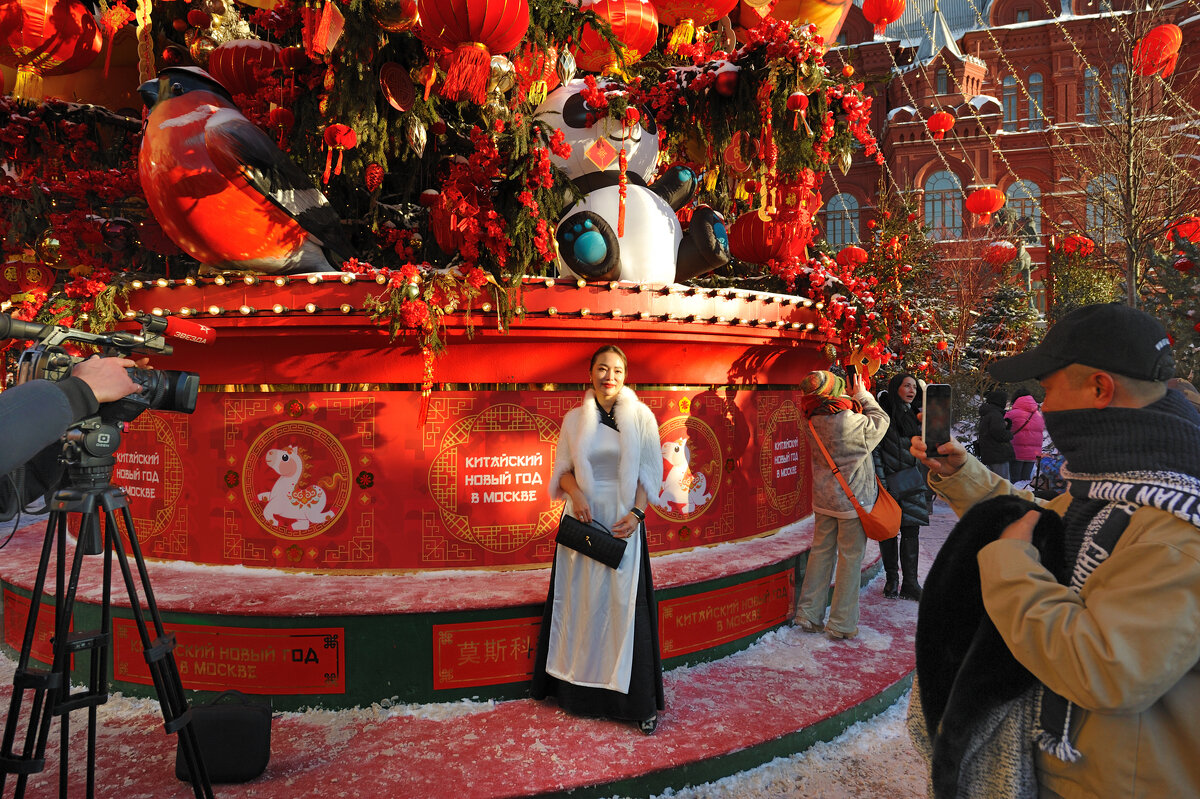 Китайский Новый Год в Москве - Виктор Берёзкин Китайский Новый Год в Москве - Виктор Берёзкин
