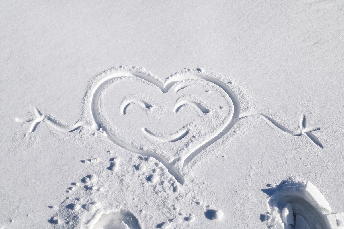 Рисунки на снегу - Валерий Иванович Рисунки на снегу - Валерий Иванович