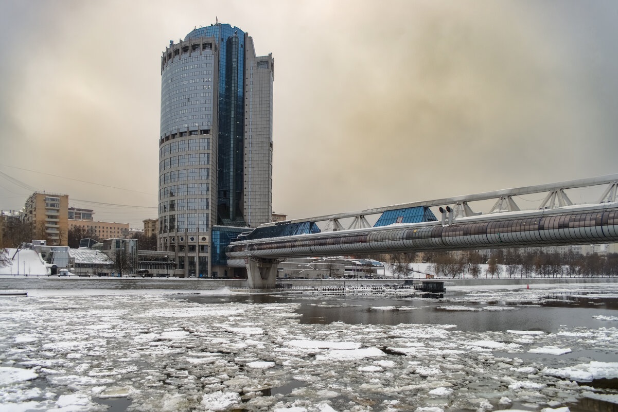 Мост есть моста нет. - Николай 