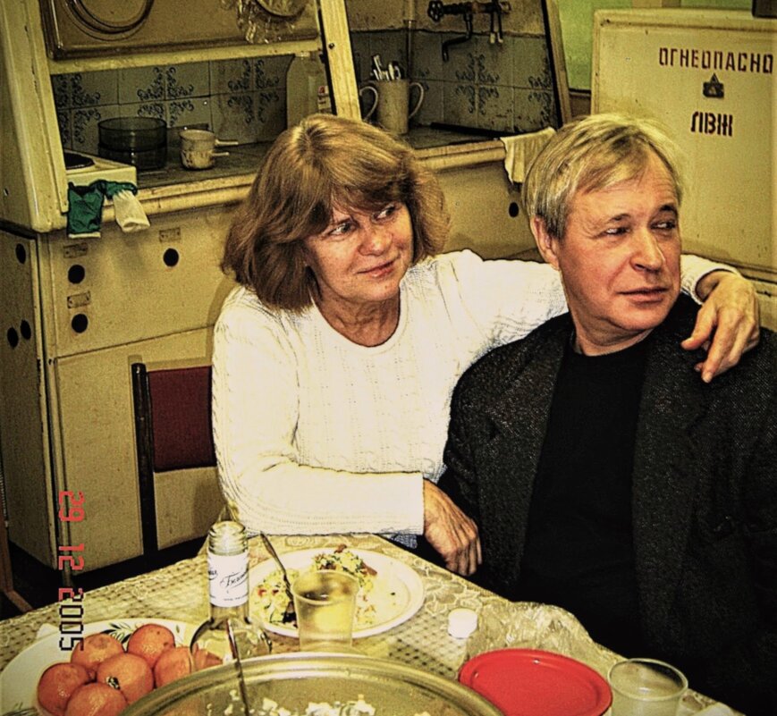 Саша , будь осторожен ! ЛВЖ не водка ! ) - Анатолий Колосов Саша , будь осторожен ! ЛВЖ не водка ! ) - Анатолий Колосов