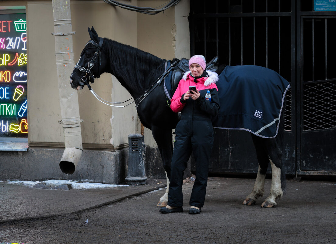 Позвони мне, позвони.... - Магомед .